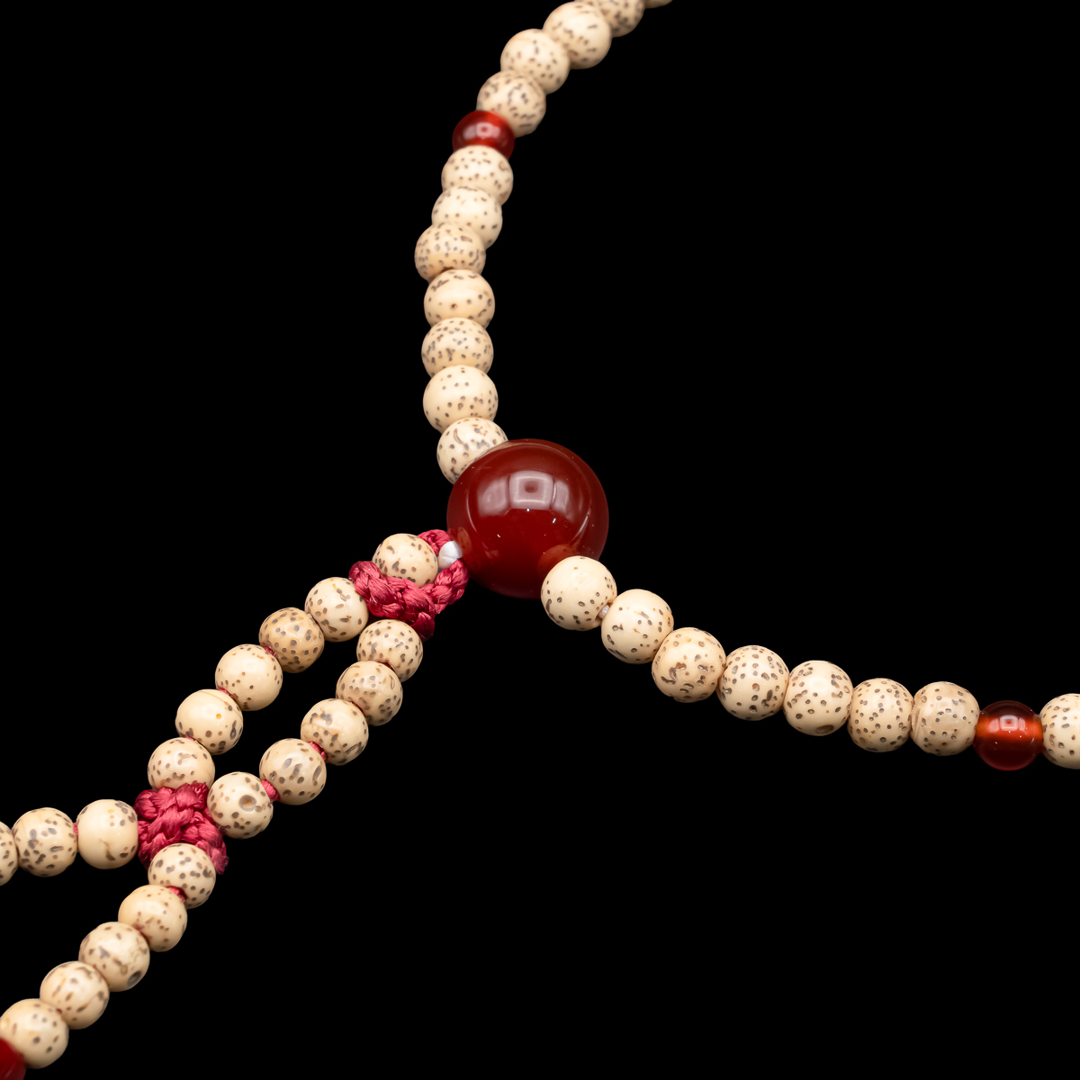 星月菩提樹 数珠 8寸（小・女性向け）赤瑪瑙仕立 カガリ梵天 2色房