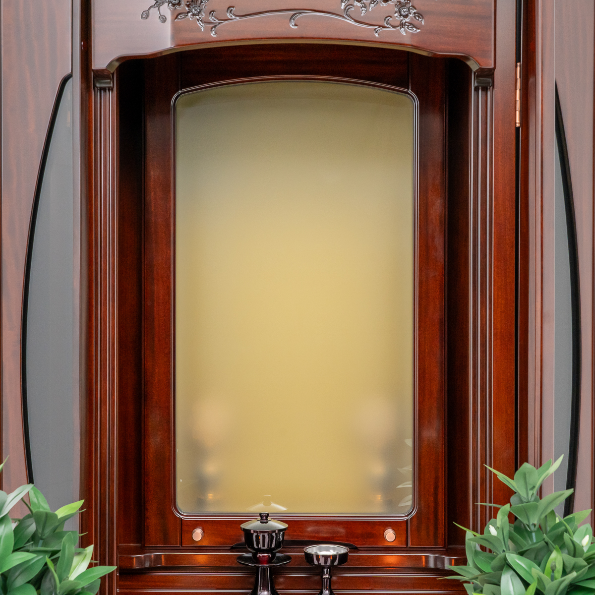 厨子型仏壇光彩｜アサメラ｜徳島仏壇｜液晶扉｜経机収納型｜特別特装御