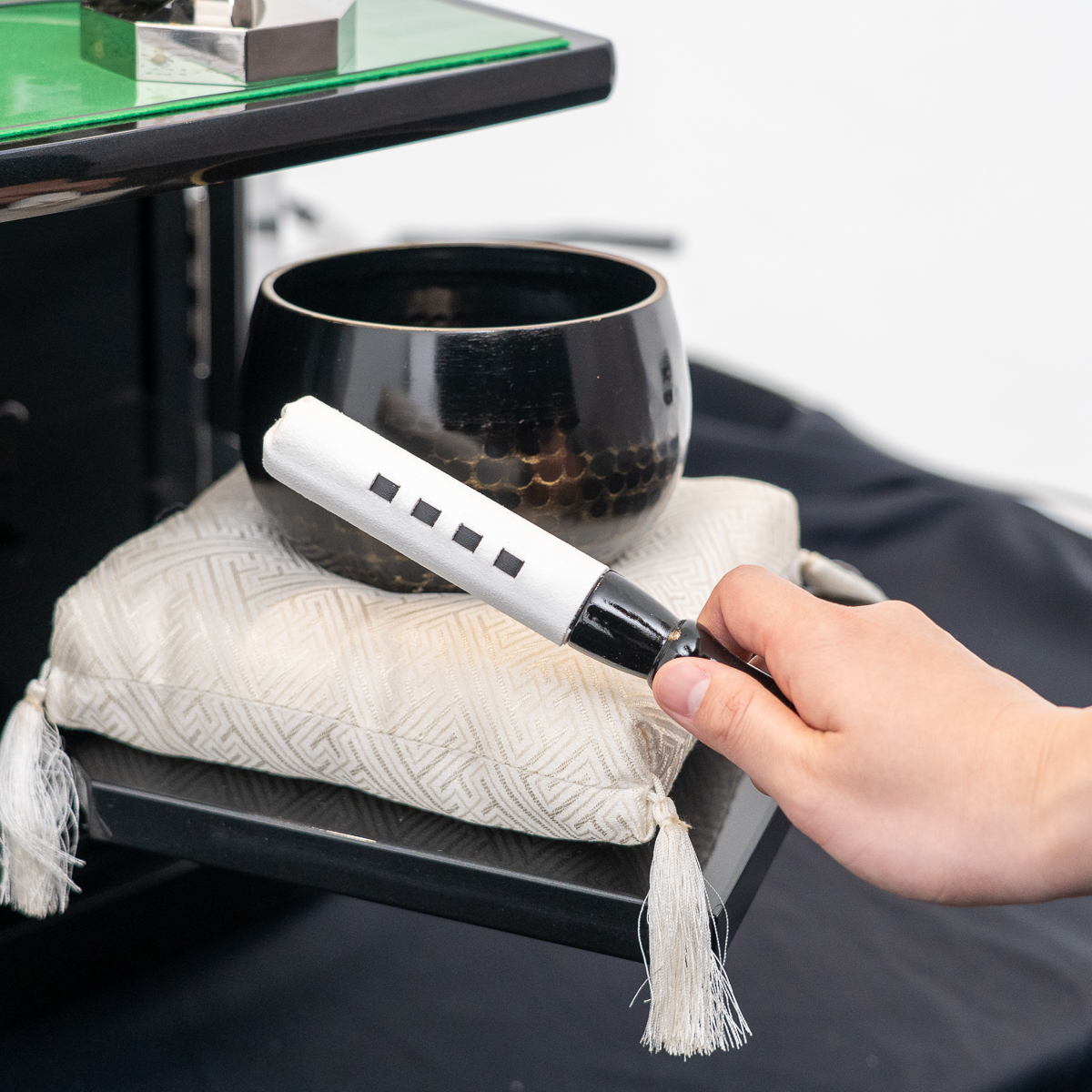 家具調仏壇ピース｜ブルーメタリック｜徳島仏壇｜アクリル扉｜特装御