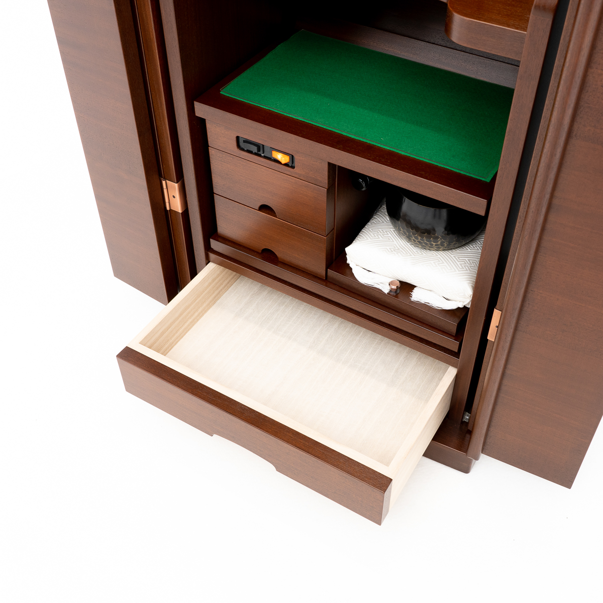 家具調仏壇ゼスト｜アサメラ｜徳島仏壇｜自動扉｜特装御本尊対応｜創価