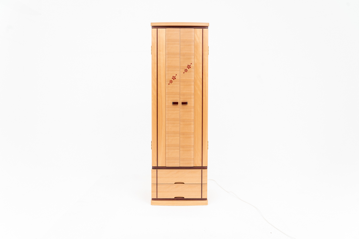 家具調仏壇淡桜｜樺桜｜徳島仏壇｜アクリル扉｜椅子対応｜特装御本尊