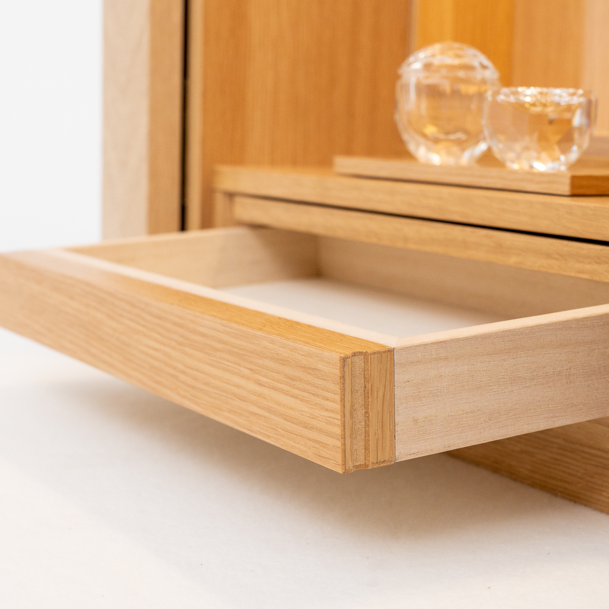 上置き仏壇せせらぎ｜ナラナチュラル｜徳島仏壇｜アクリル扉｜特装御