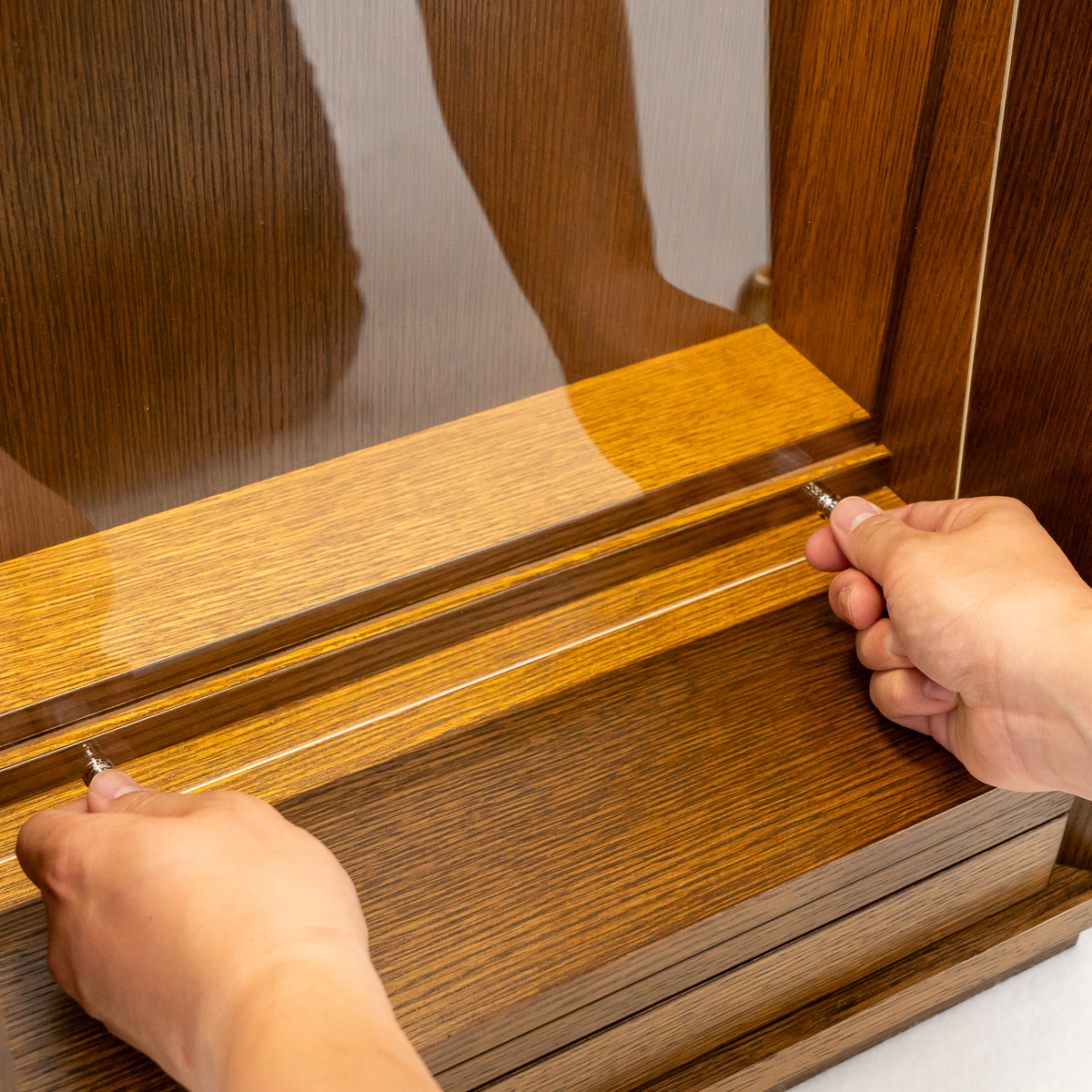 上置き調仏壇せせらぎ｜ナラダーク｜徳島仏壇｜アクリル扉｜特装御本尊