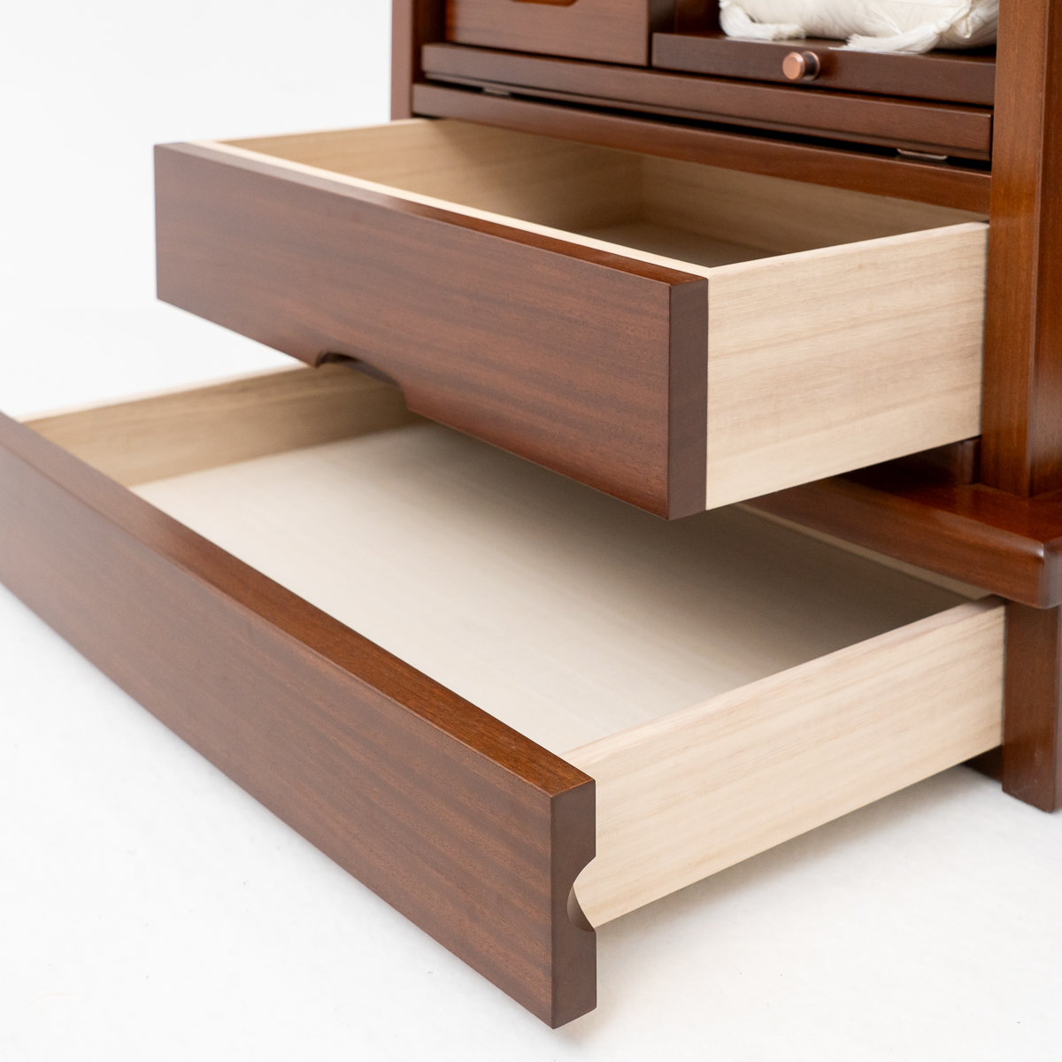 家具調仏壇ビクトワール｜ナラ｜徳島仏壇｜自動扉｜椅子対応｜特別特装